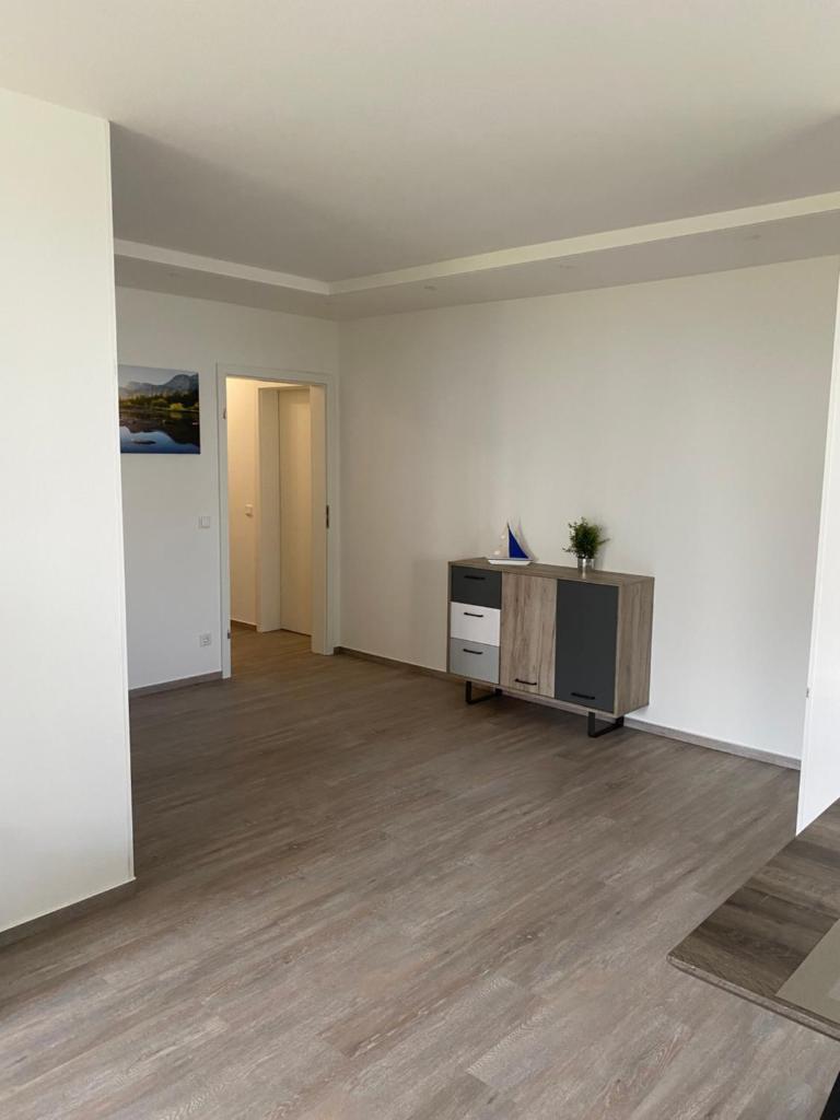 Schöne 3 Zimmer Wohnung Mitten in Bad Rothenfelde! photo 2