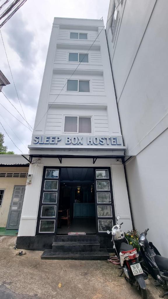 Sleep Box Hostel Phú Quốc