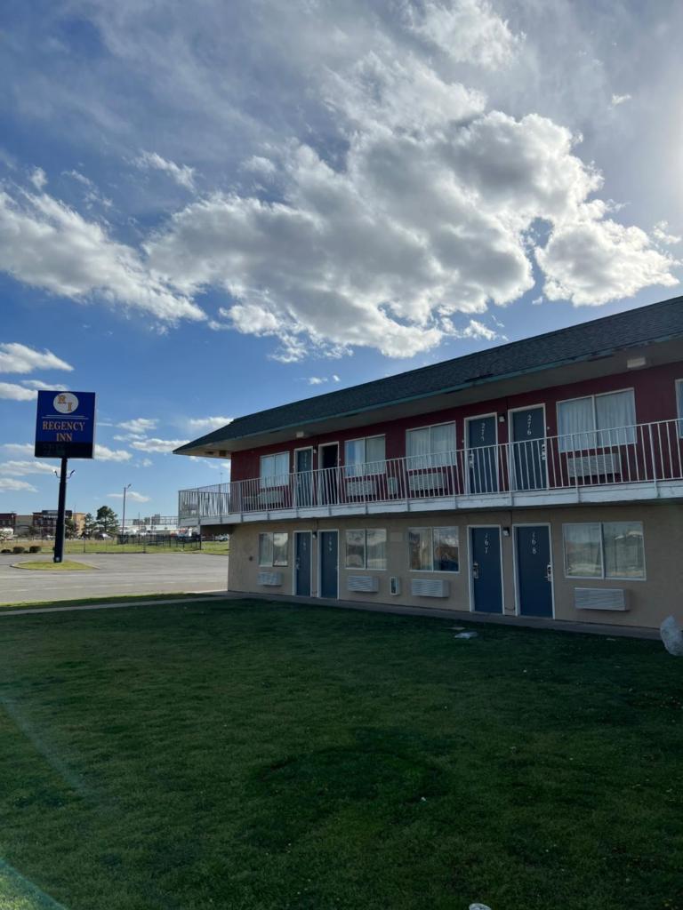 Regency Inn Tulsa photo 4