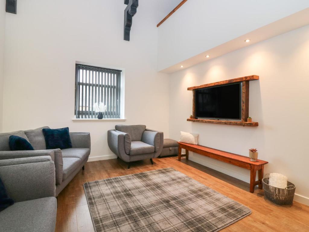 The Reception Room at The Institute Executive Apartments photo 4