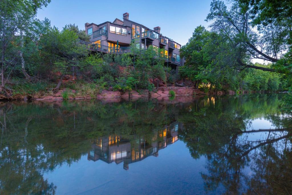 The Inn Above Oak Creek image