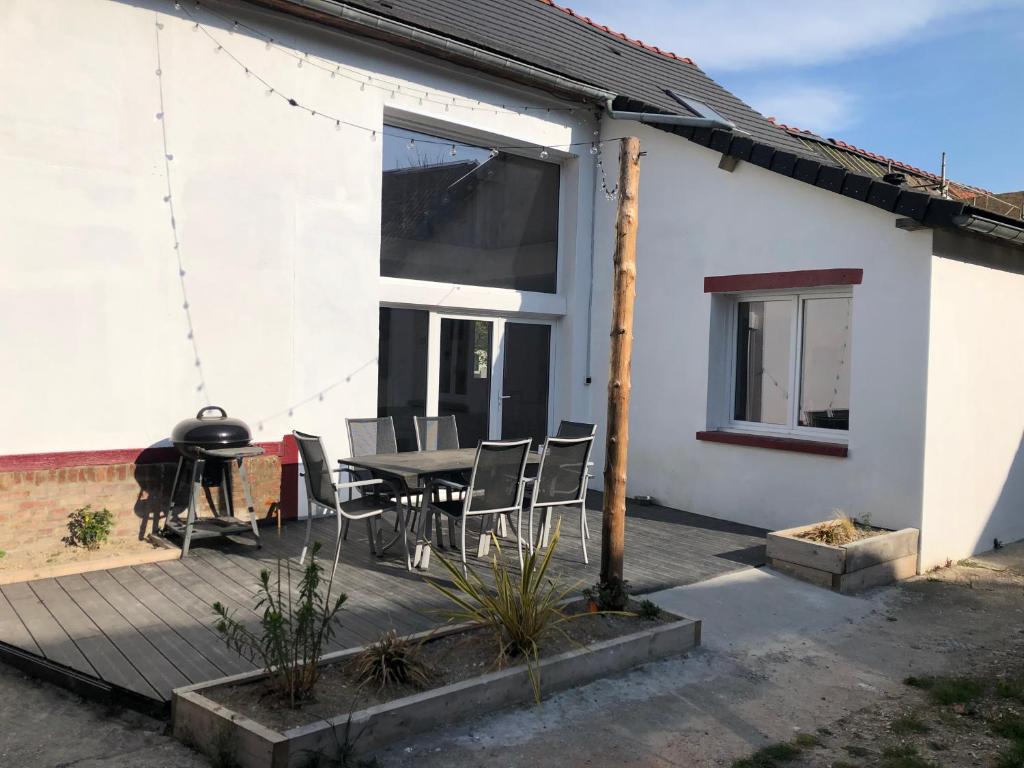 Maison chaleureuse à la campagne photo 2