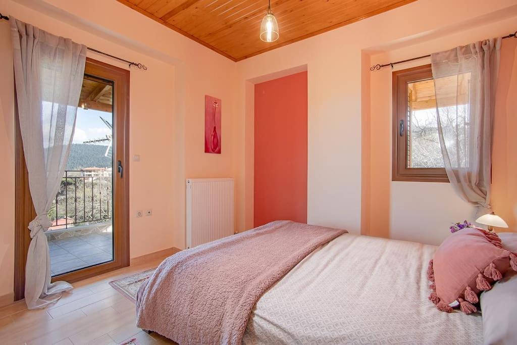 Pavliani Mountain Home photo 3