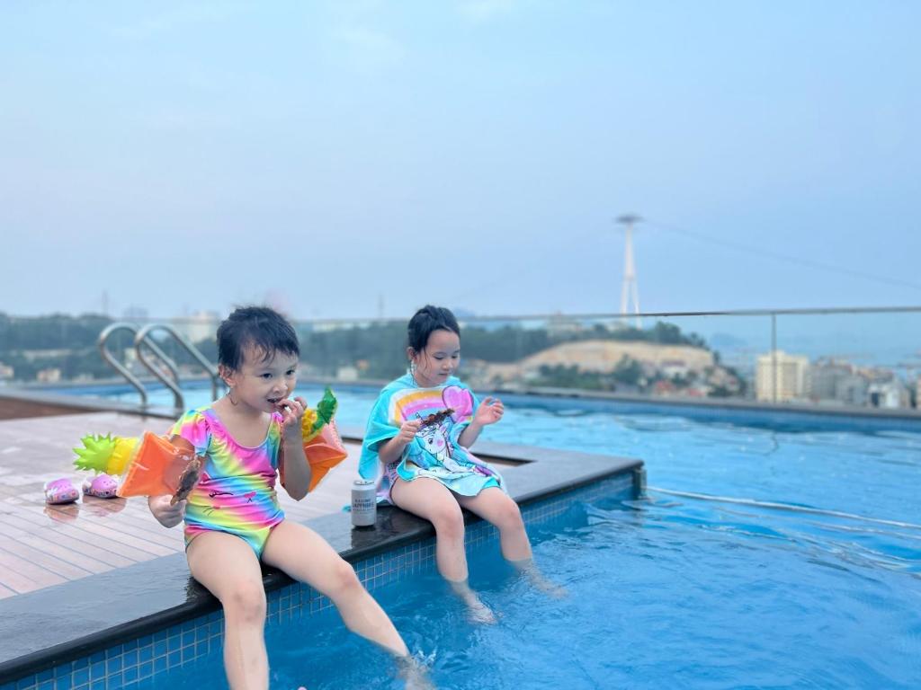 Khách sạn The Light