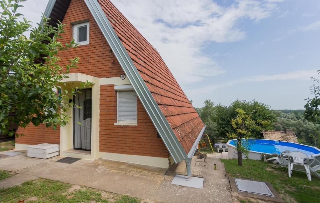 Beautiful Home In Opatovac With 1 Bedrooms, Outdoor Swimming Pool And Sauna photo 1