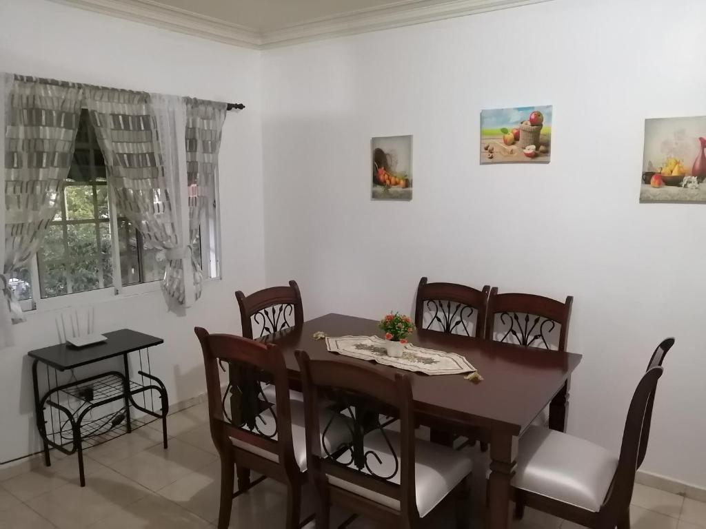 Appartamento Isabelita los tres ojos Santo Domingo este