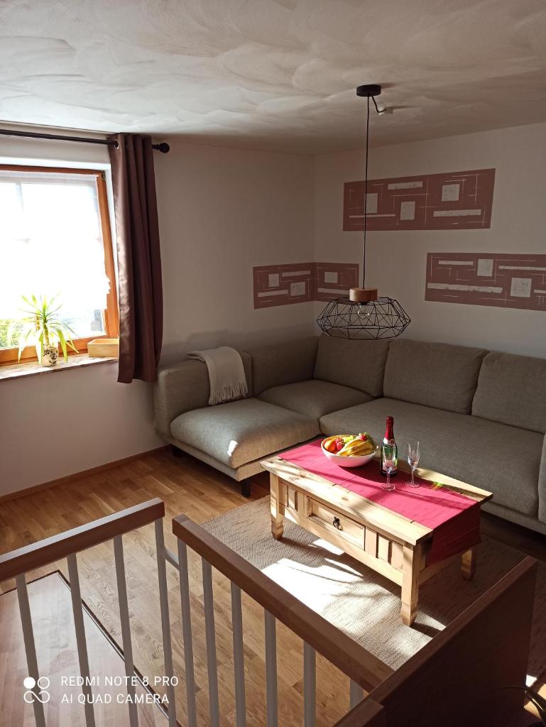 Neue Ferienwohnung in Illmensee Ruschweiler - Tap to explore photos