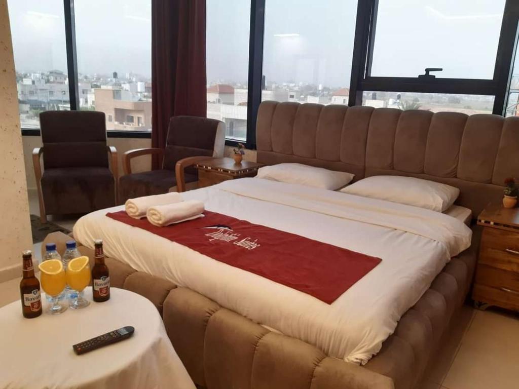 Dolphin Suites Hotel photo 1
