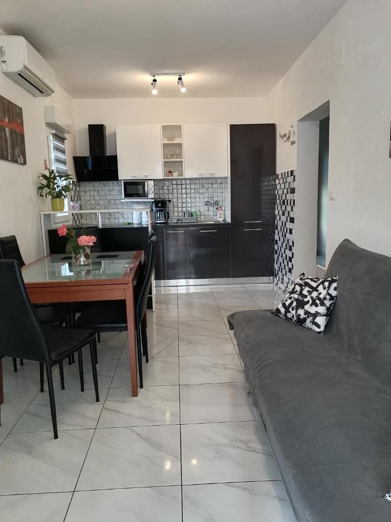 Apartment Lavanda Nova photo 4