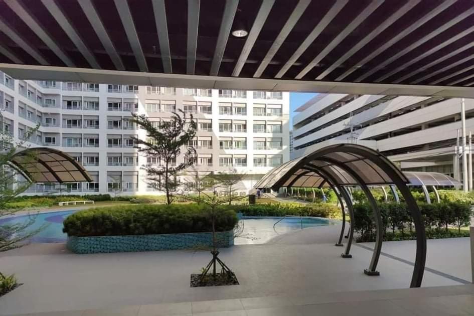 Apad@graceresidences nr BGC, Metro Manila