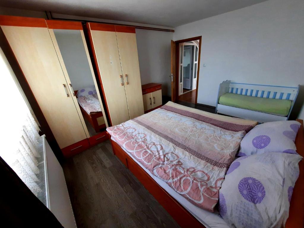 Kuća na dan Vrla strana photo 1