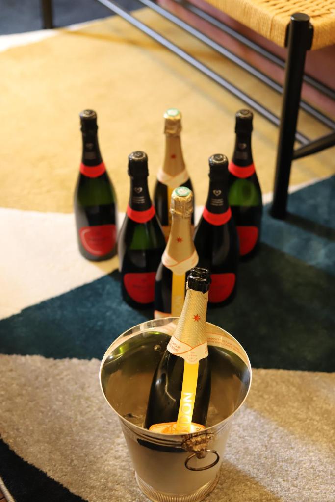 Hôtel De Charme Le Chêne Vert (Hotel De Charme Le Chene Vert) - 바/라운지