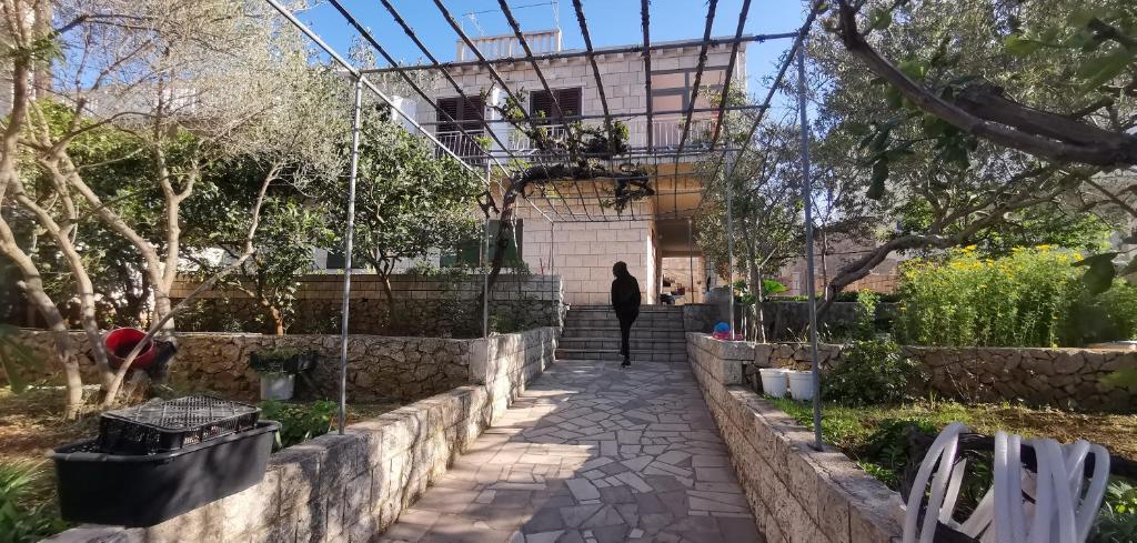 Big House for 14 people in centre of Lumbarda photo 3