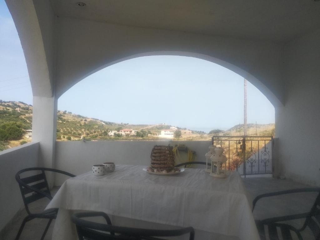 CAMARES HOUSE photo 3