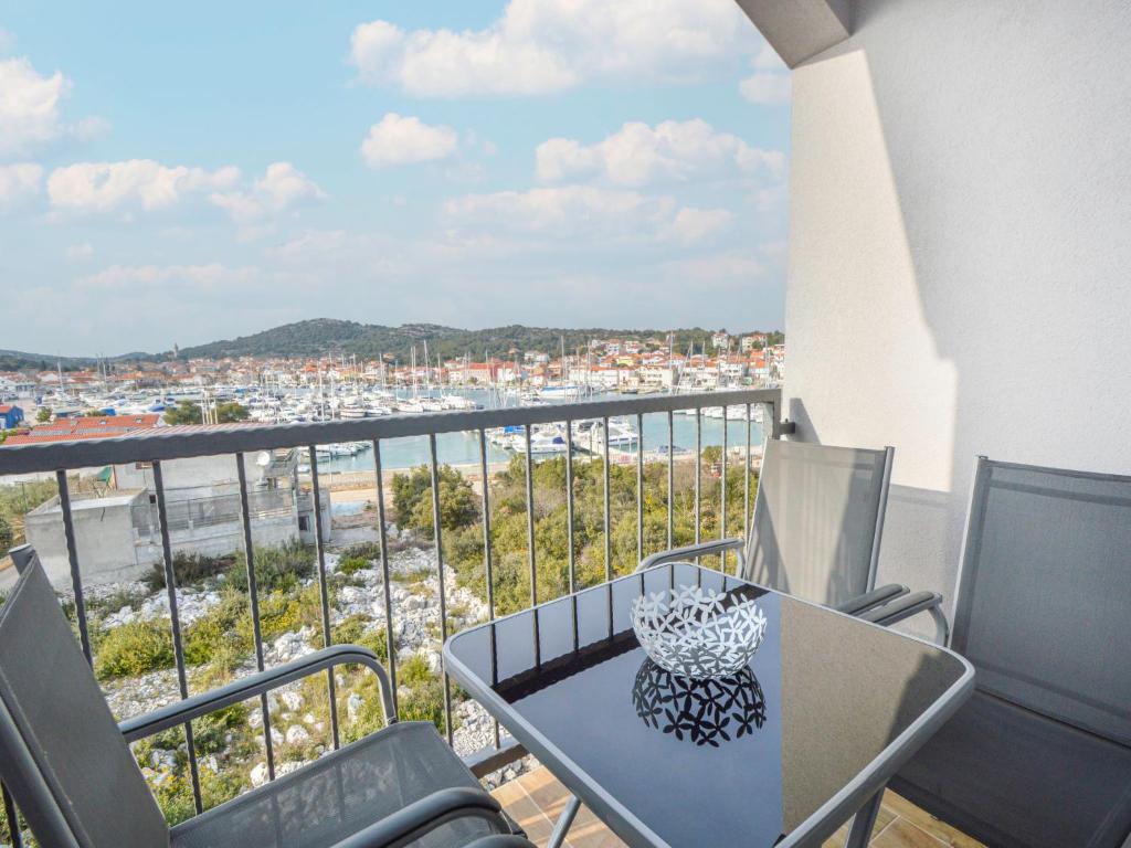 Apartment Anna-3 by Interhome photo 1