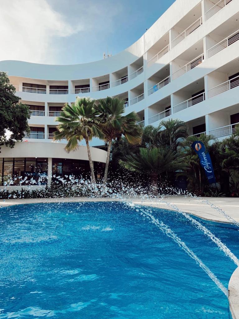 Hotel California Playa El Yaque photo 4