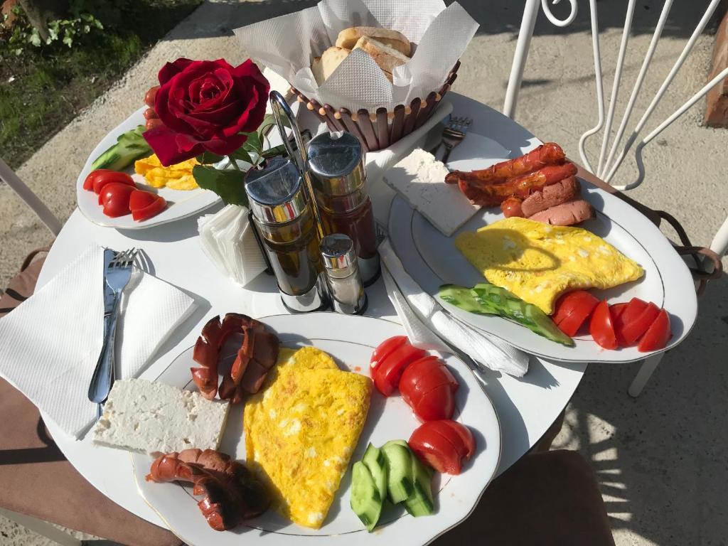 InTown Guesthouse Shkoder photo 1