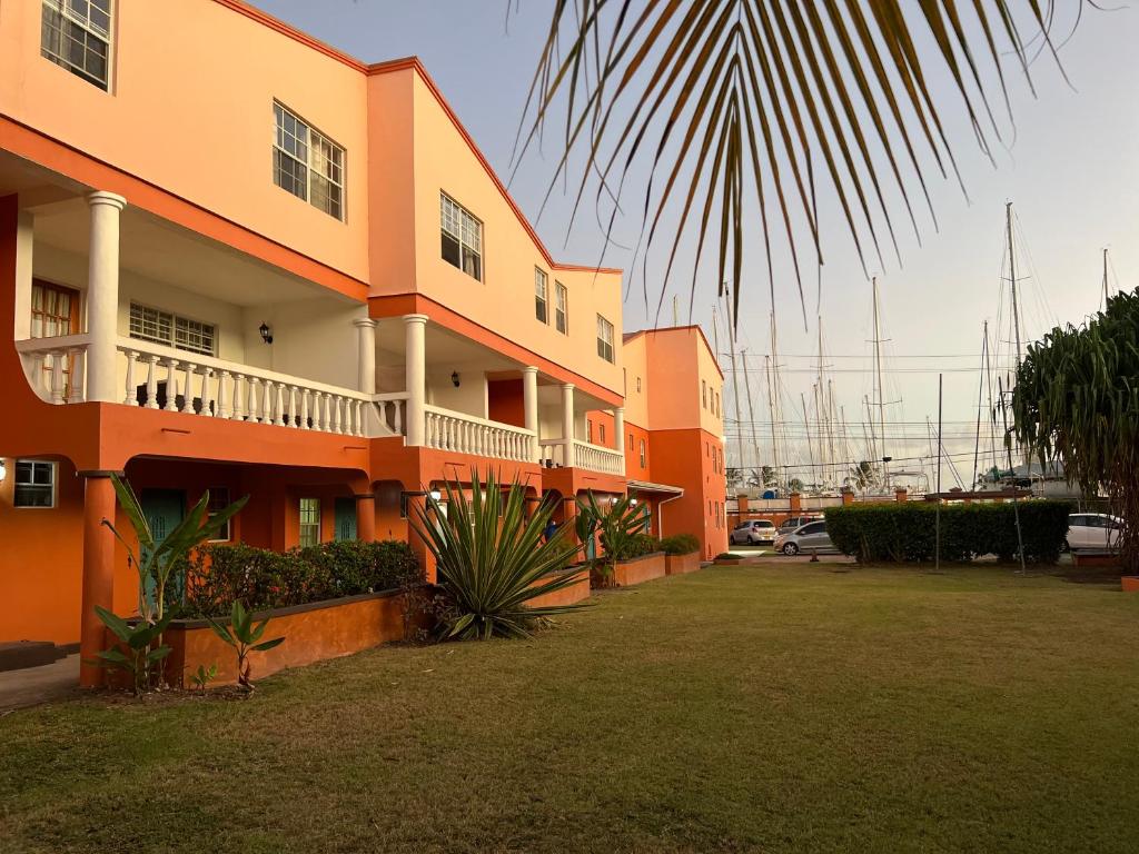 Cool Premier Apts. - Airport/SGU photo 4