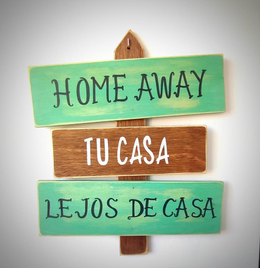 Home Away photo 1