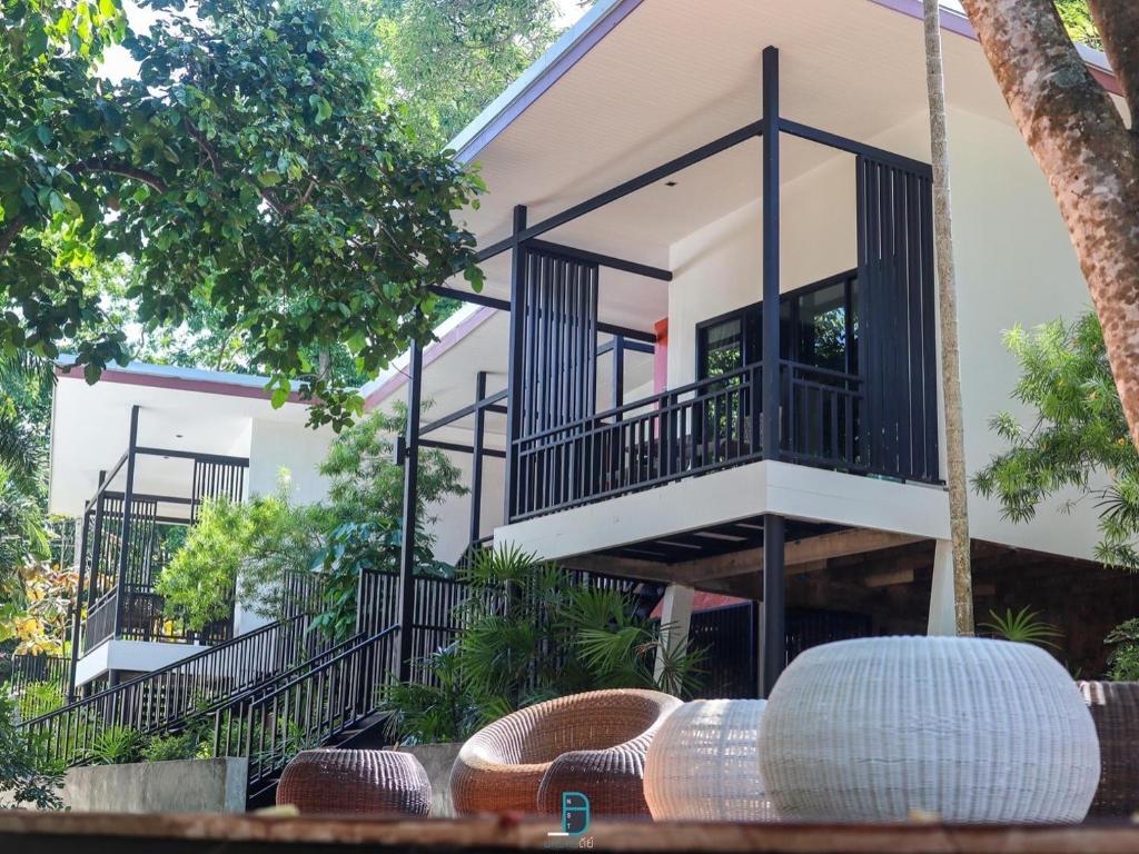 Prasarnsook Villa Beach Resort photo 4