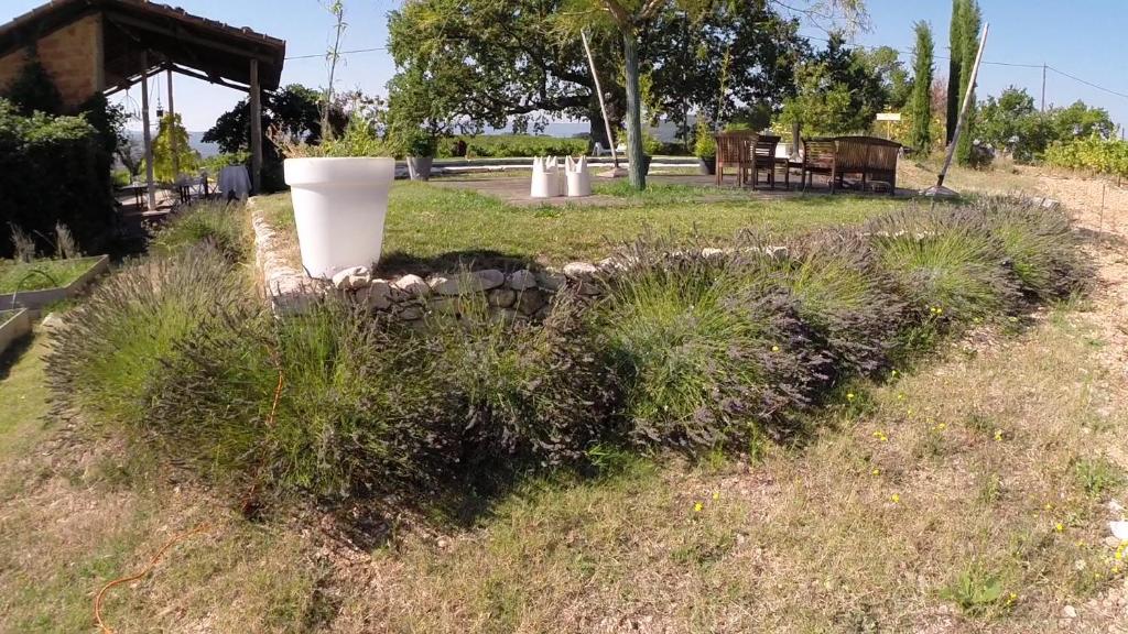 La Fontaine des Noyers photo 3