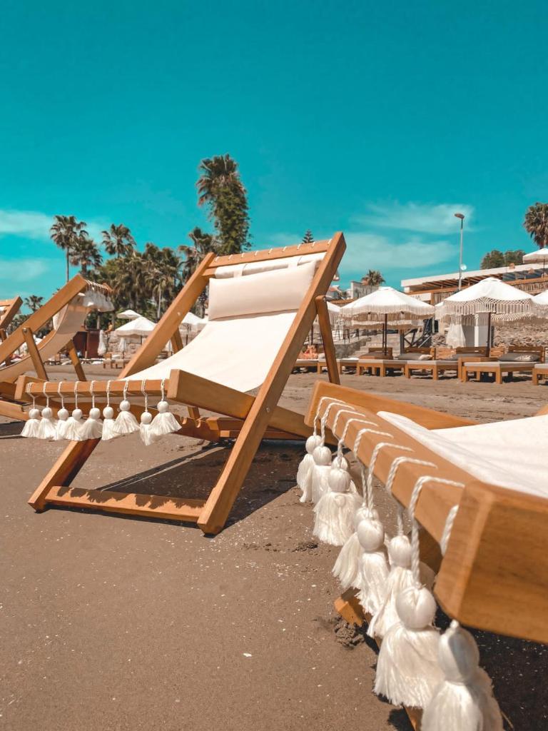 Kalia Beach Hotel Side photo 3