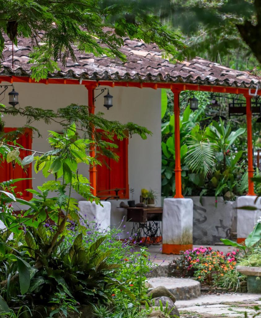 Finca Los Abuelos - La Planta photo 1