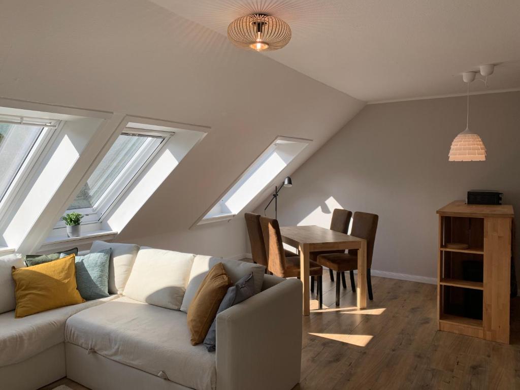 Sonniges Stadt-Apartment in ruhiger Parklage photo 1