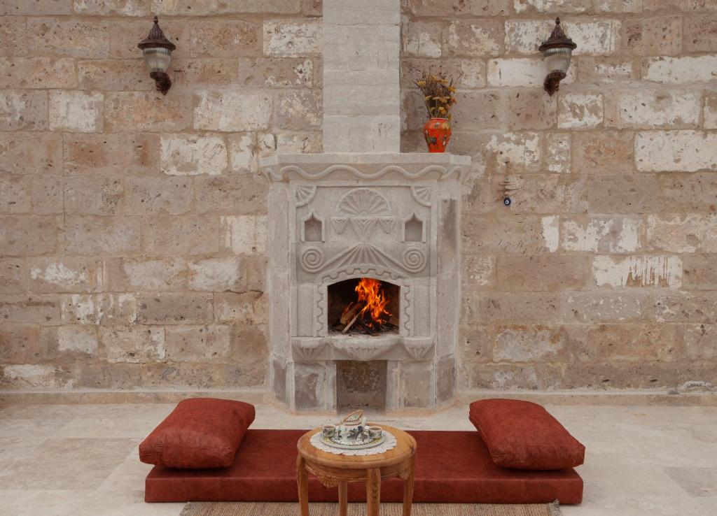 Narcissos Cave Hotel photo 2
