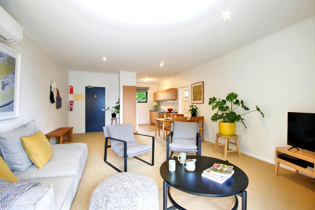 Lorne Surf Apartments photo 1