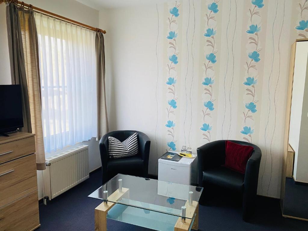 Waldhotel photo 4