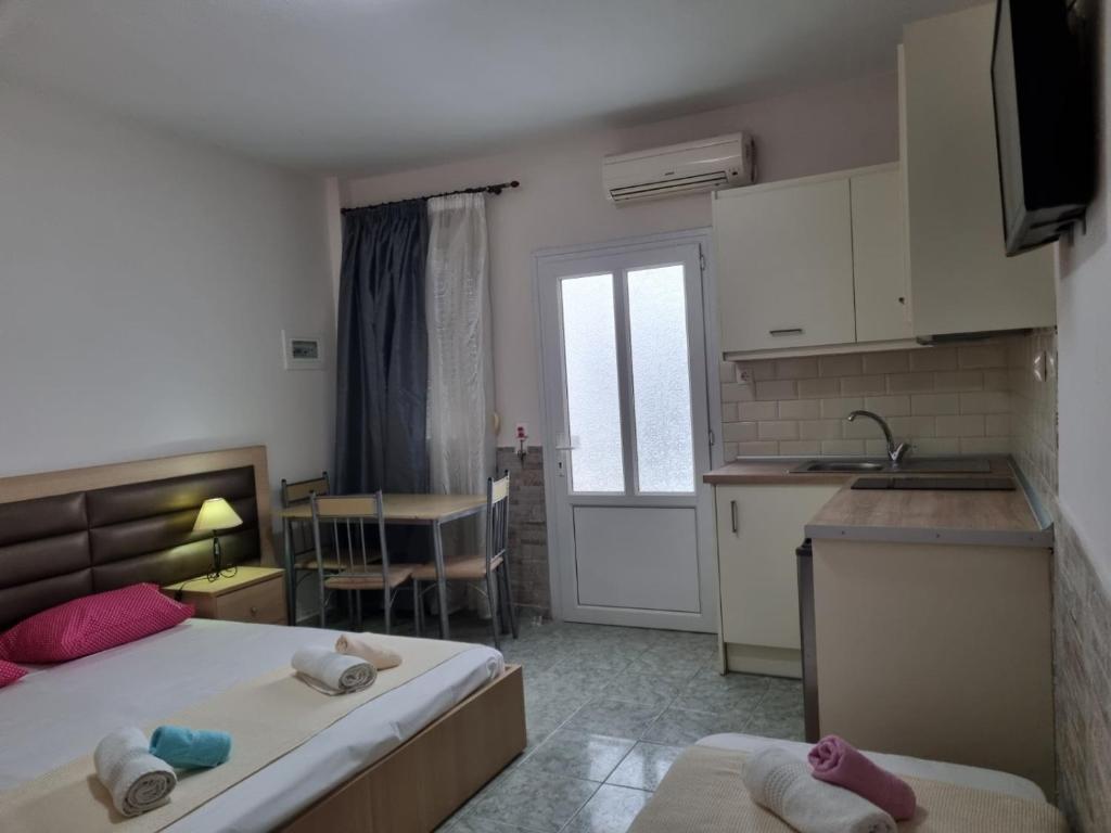Anna Christina Apartments photo 4
