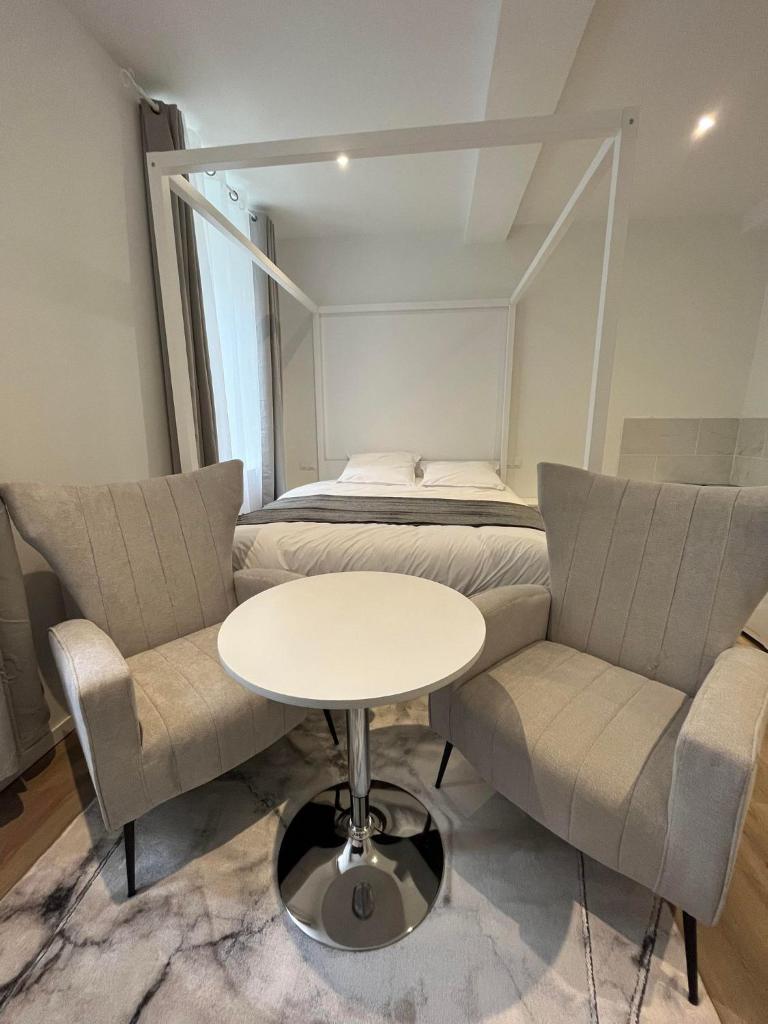 SUITE PRIVEE RIQUET - Romantique photo 2