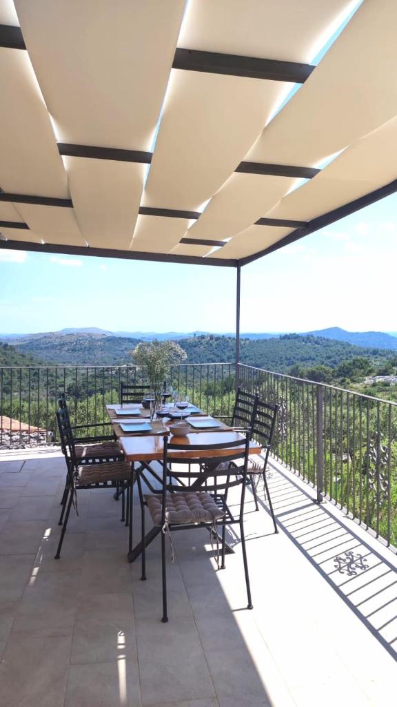Luxury stone house in a Nature park photo 4