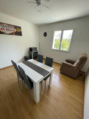 APPARTEMENT LE DOMAINE DES LIBELLULES PROCHE WALIBI photo 3