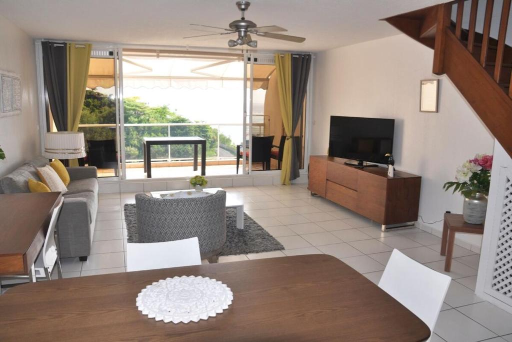 Appartement standing 2 chambres vue mer RES TAHIRI 3 photo 4