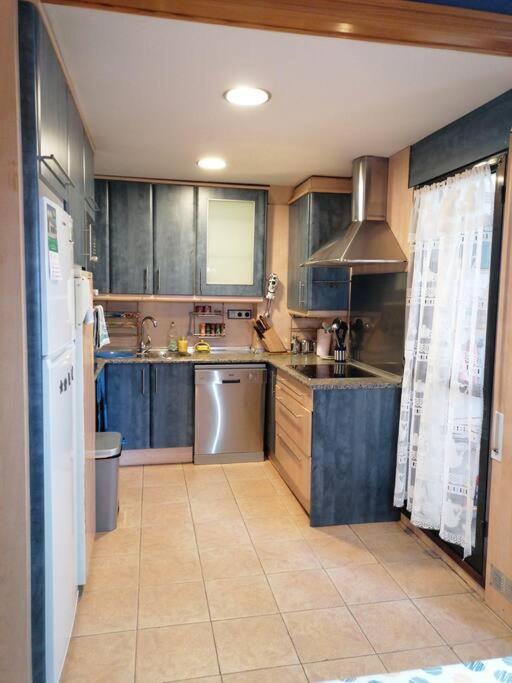 Apartamento para 6 personas en Barbastro photo 1