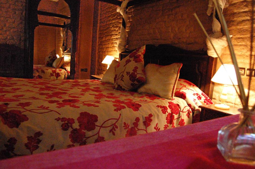 La Rose Du Desert photo 1