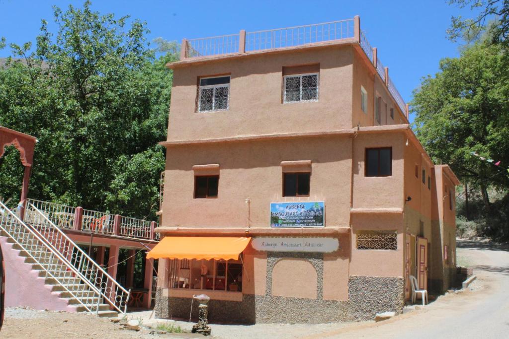 Auberge Toubkal Amsouzart Aitst Idar photo 1