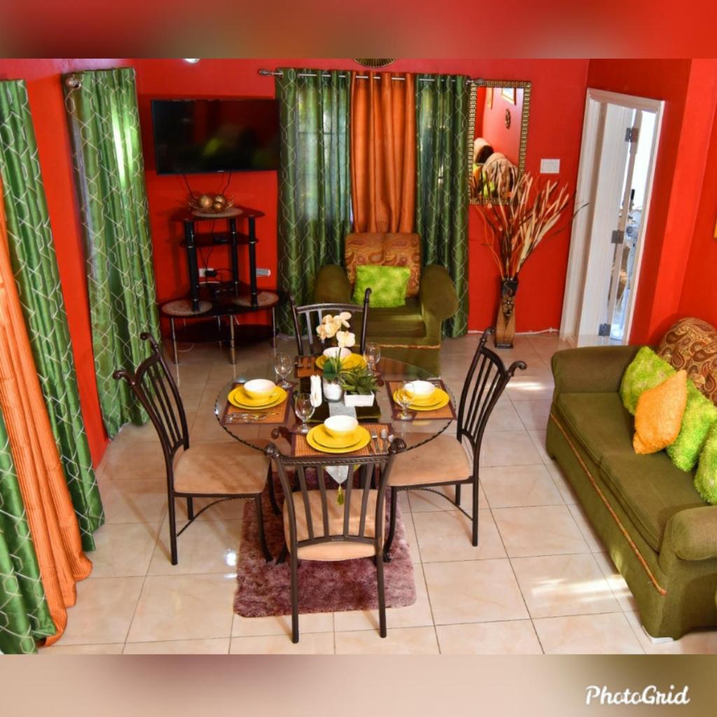 Caribbean estate deluxe 2 photo 2