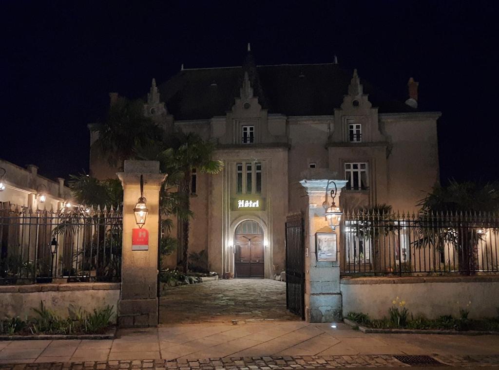 Hôtel De La Barbacane photo 2