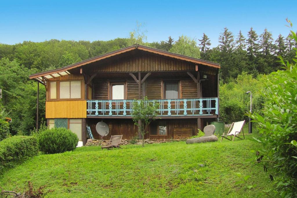 Holiday Home Kaltennordheim - DMG07039-F