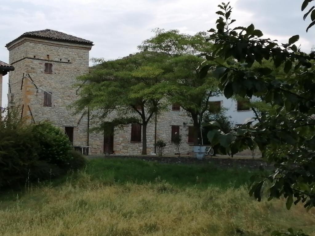 Il maniero di Besozzola photo 1