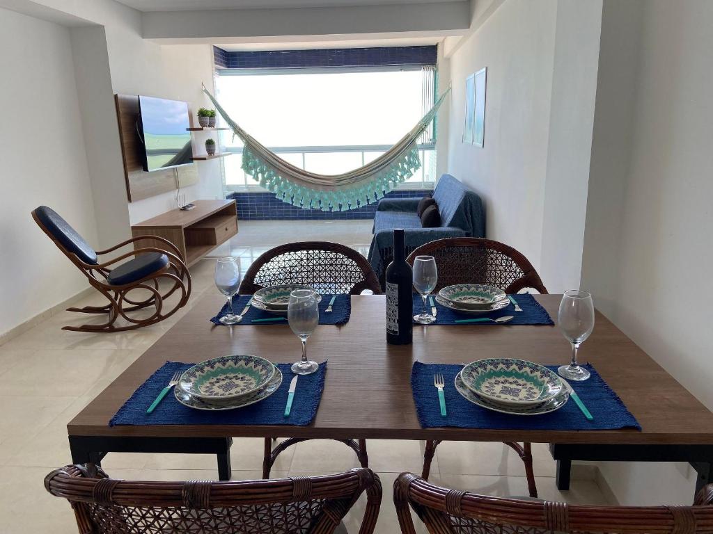 Bela Hospedagem-Flat c/ 2 Suítes e wifi - Pé na areia no Bessa photo 1