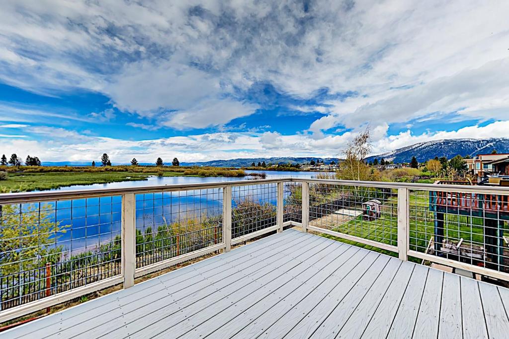 Tahoe Keys Haven photo 2
