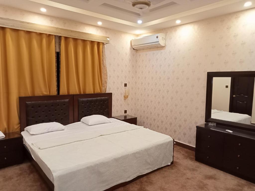 Shaheen rest house Islamabad photo 2