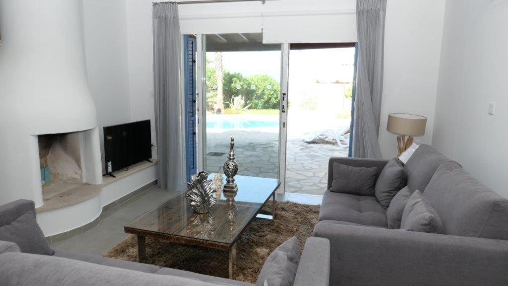 Resitour - Apollo Beach Villa 37 photo 4