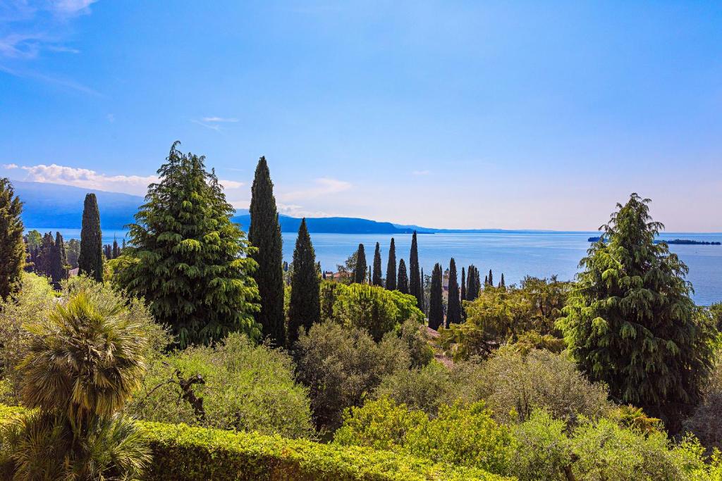 Villa Mariavittoria con piscina by Wonderful Italy photo 1