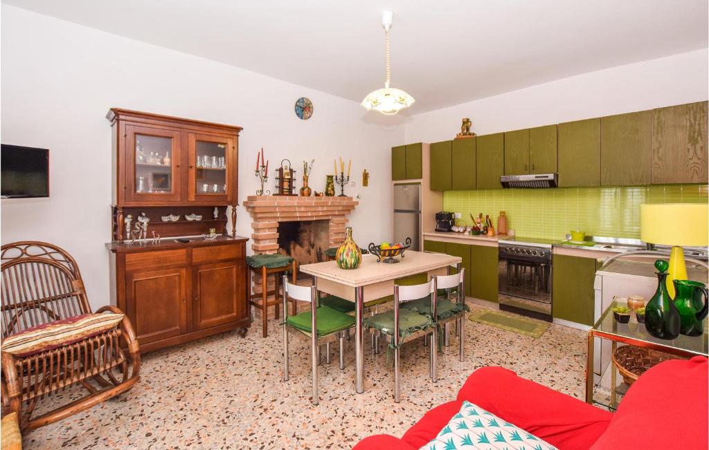 Beautiful Home In Ficulle With Outdoor Swimming Pool, Wifi And 3 Bedrooms photo 2