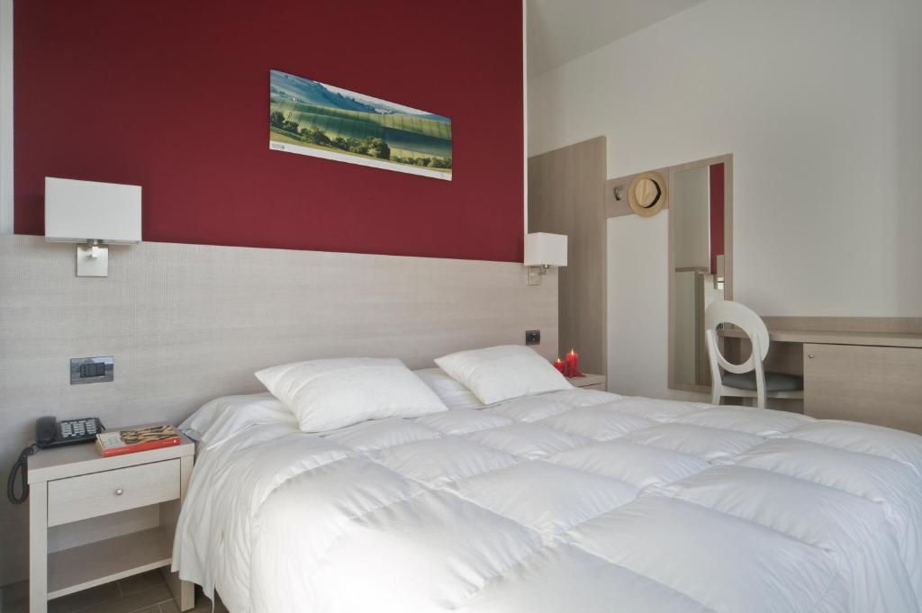 Hotel Olympia photo 1
